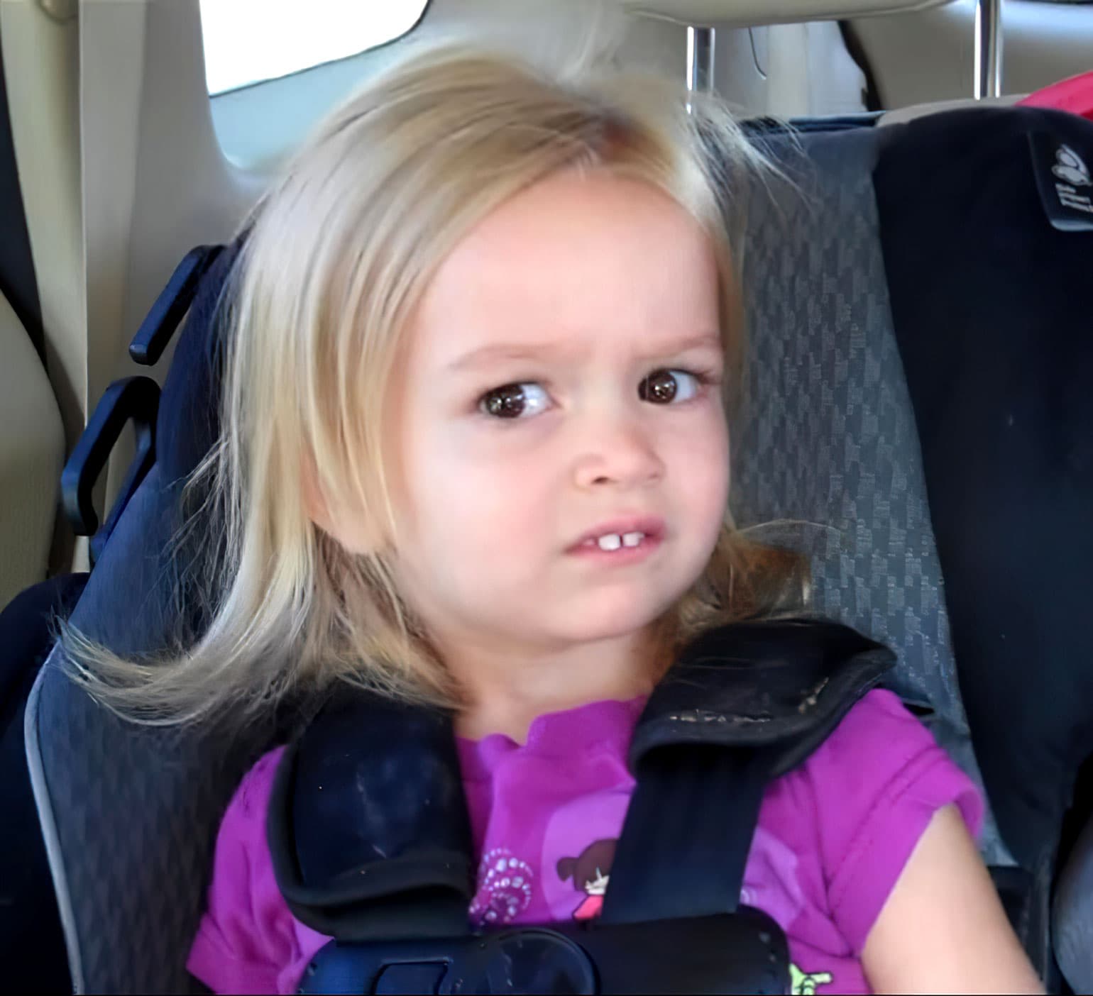 Side eyeing Chloe