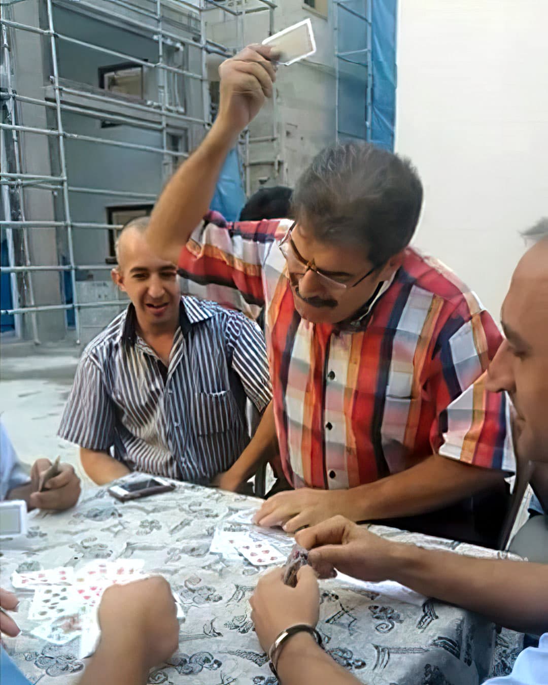 Uno slap cards down