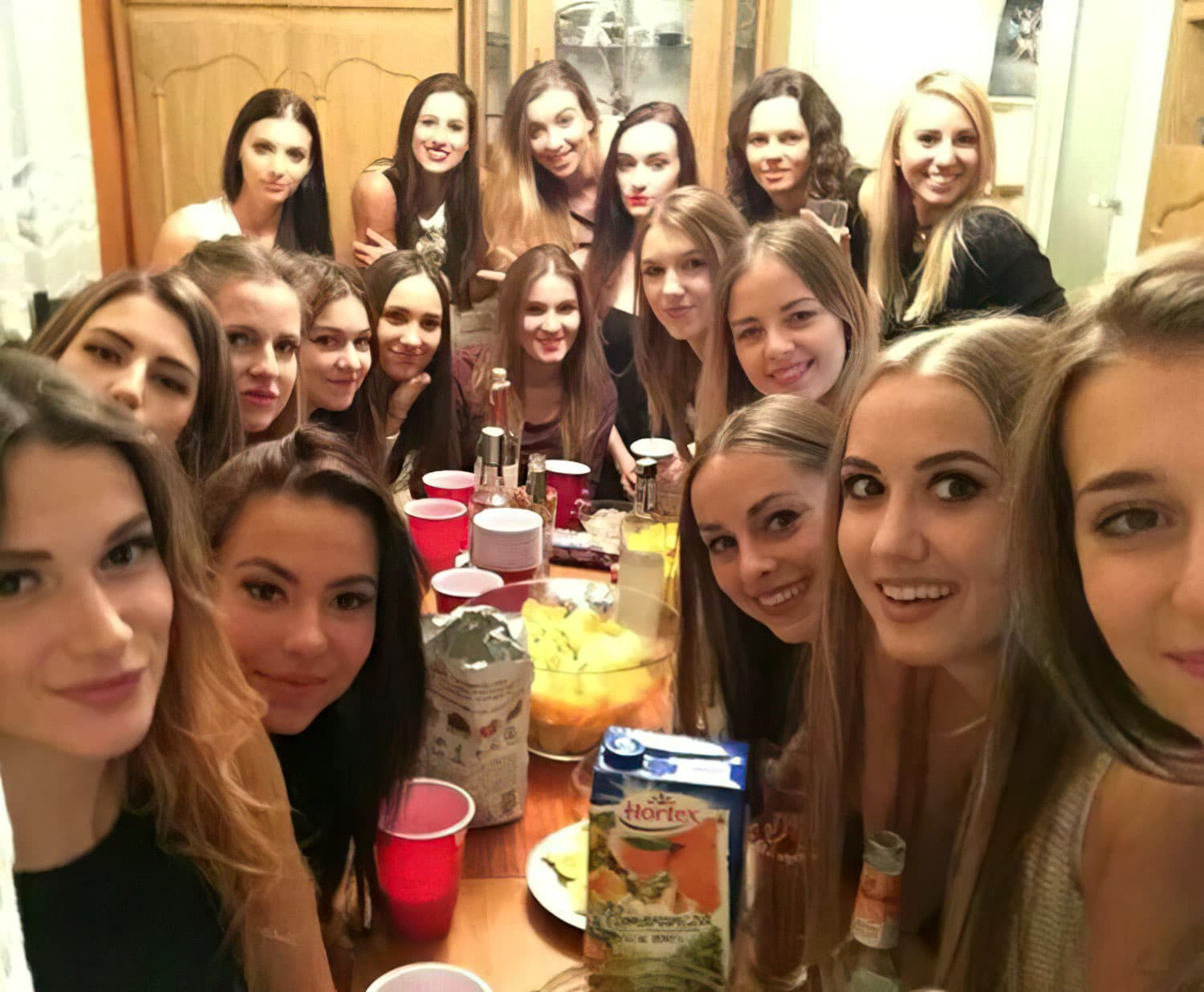 Selfie with girls behind